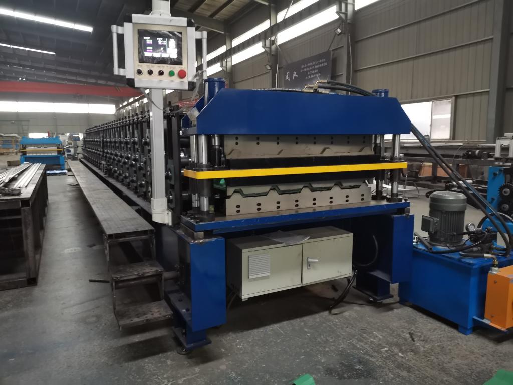 High Quality Metal Roofing Sheet Making Machine for Korea