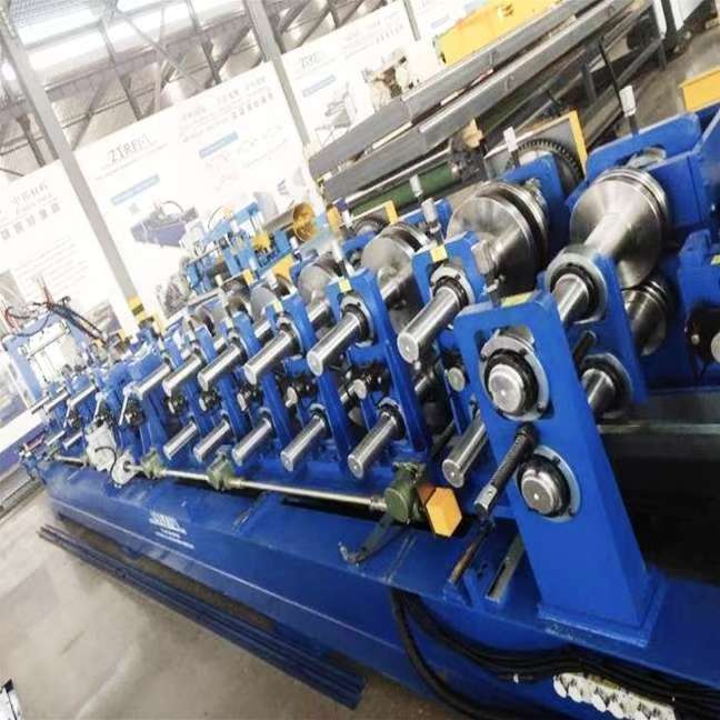 Automatic CZ purlin roll forming machine